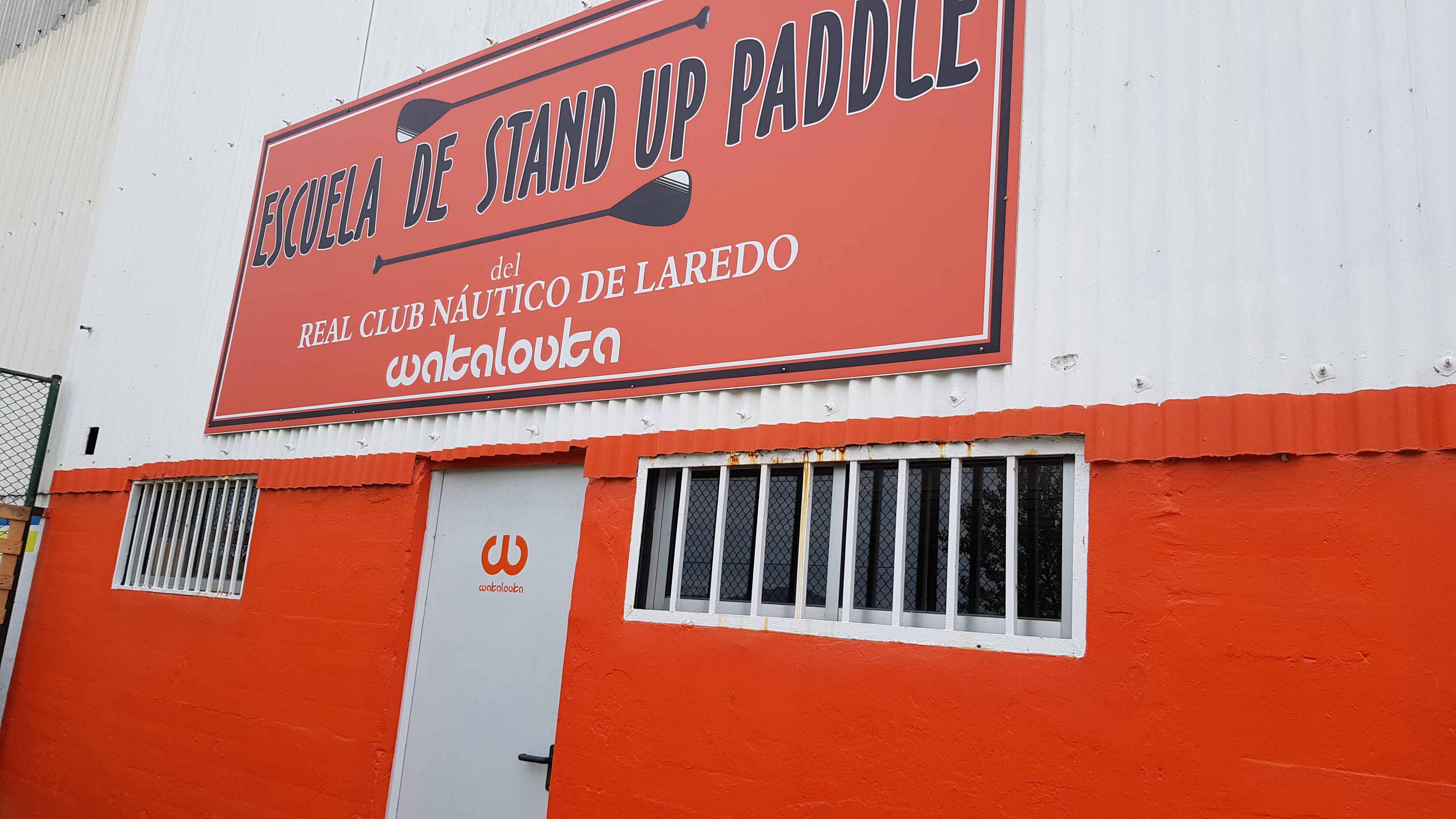 Escuela de Stand Up Paddle de Laredo